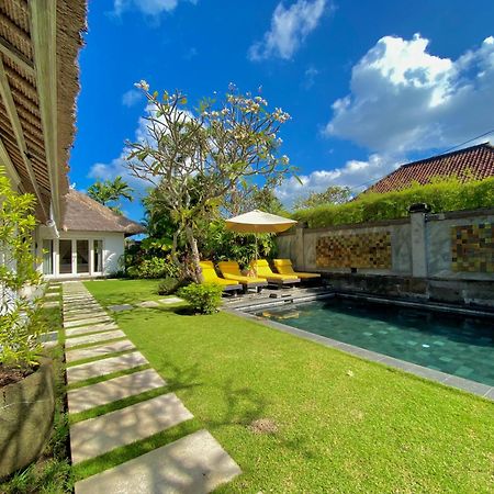 Serene Villas CHSE certified Seminyak Exterior foto