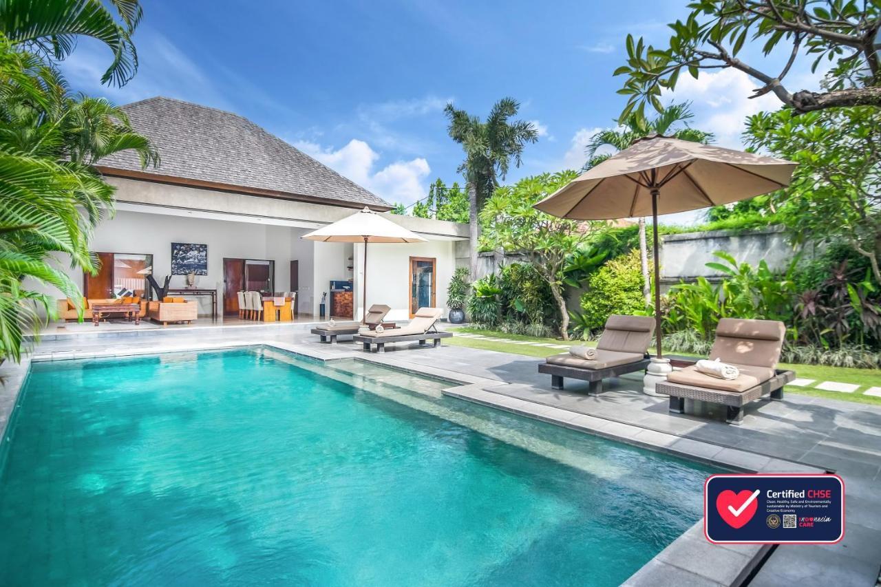 Serene Villas CHSE certified Seminyak Exterior foto