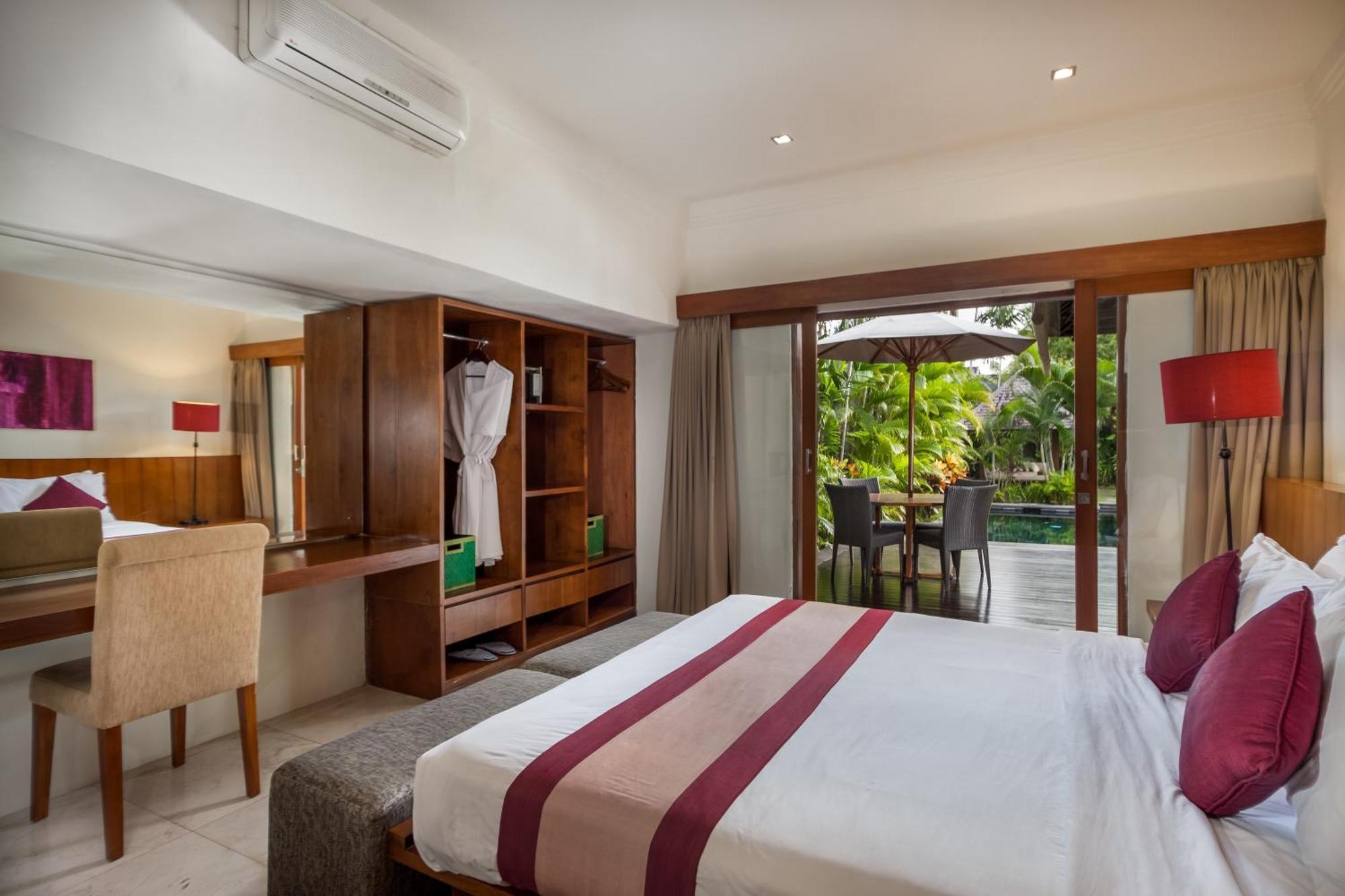 Serene Villas CHSE certified Seminyak Exterior foto