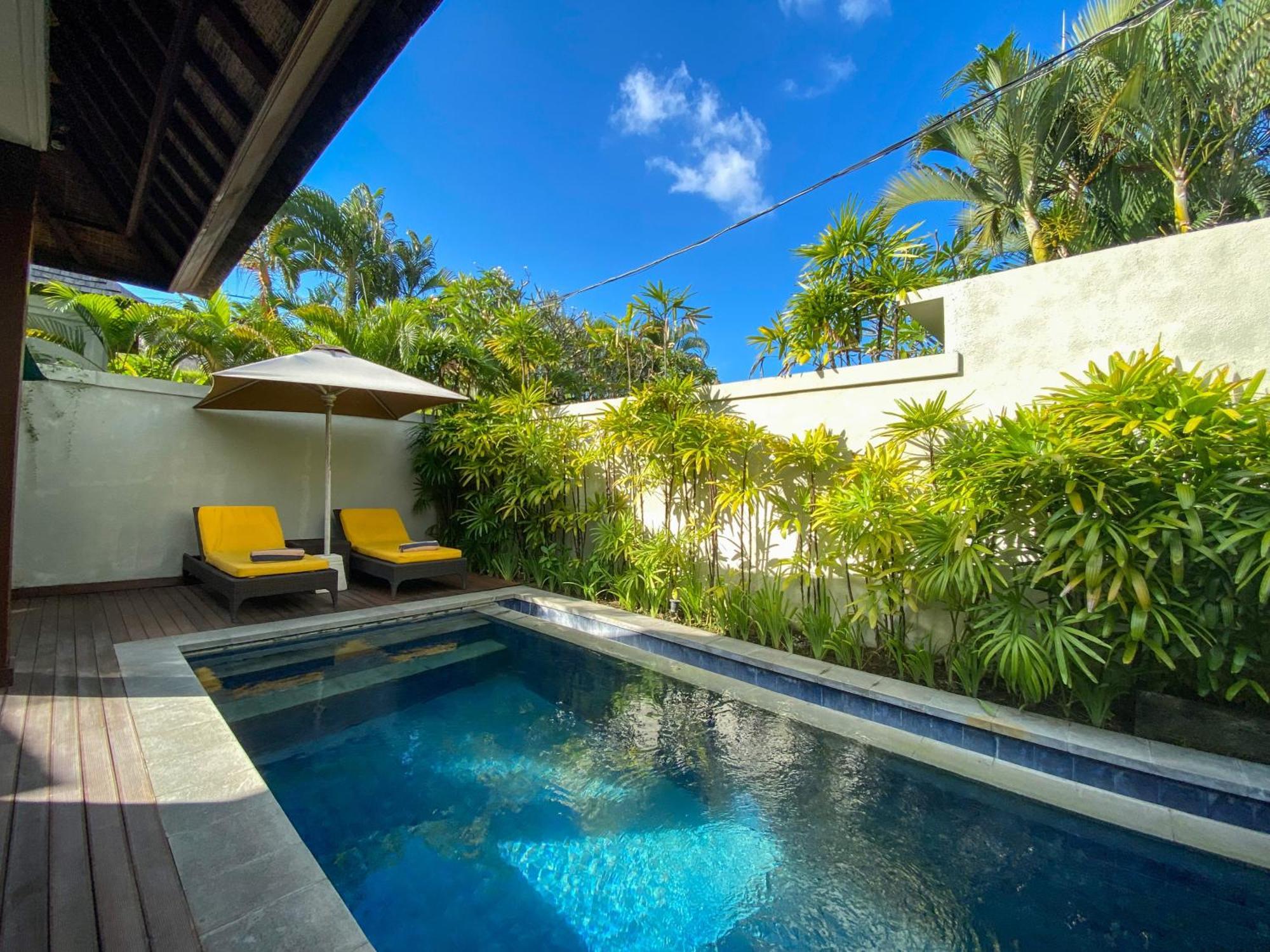 Serene Villas CHSE certified Seminyak Exterior foto