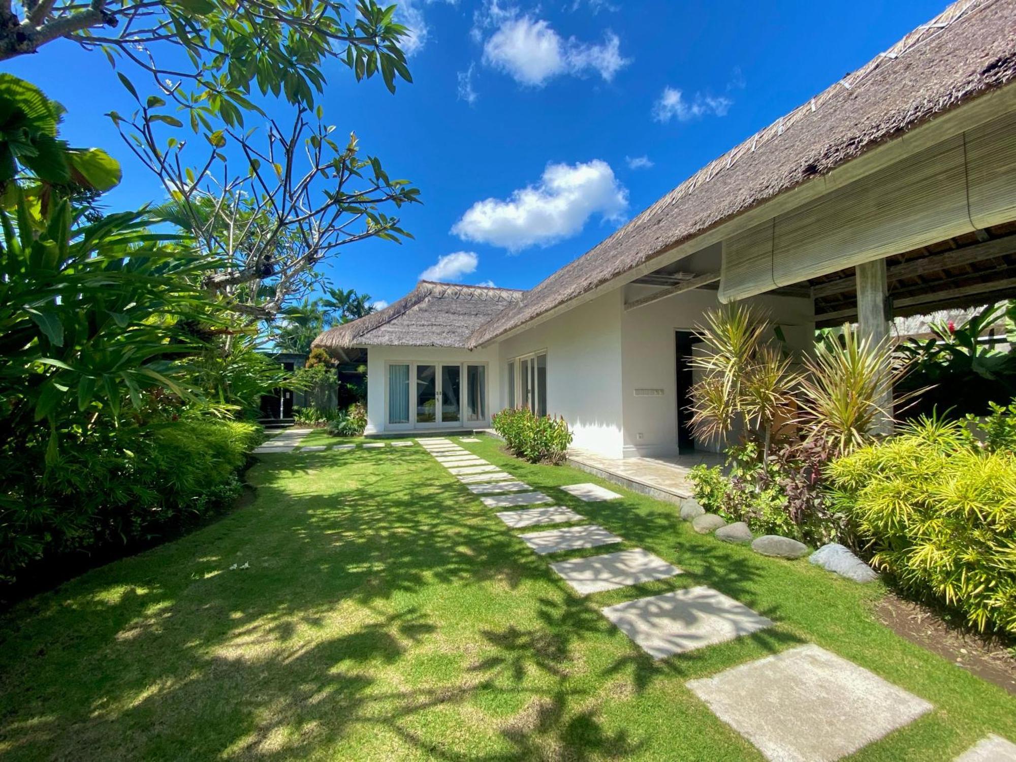 Serene Villas CHSE certified Seminyak Exterior foto