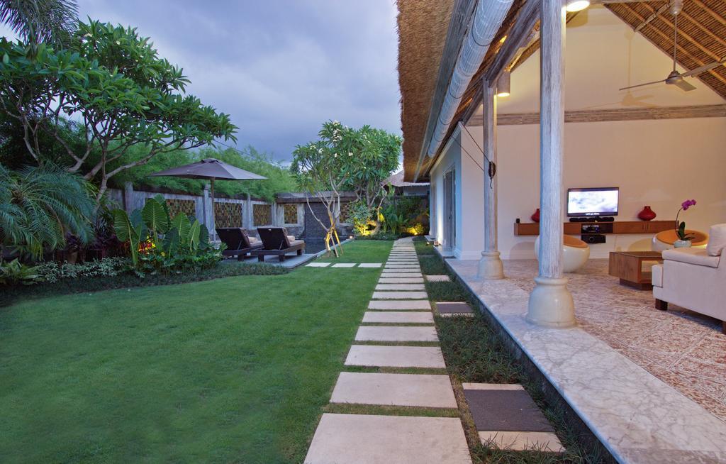 Serene Villas CHSE certified Seminyak Exterior foto